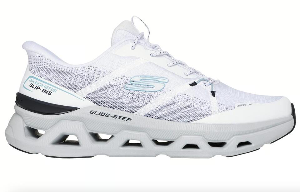 Tony Romo’s Cozy Sneaker Secret