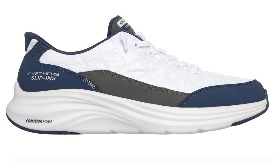 Tony Romo’s Cozy Sneaker Secret