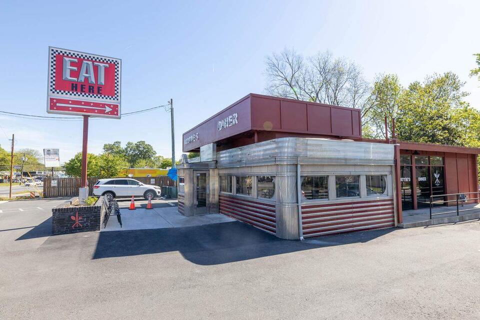Charlotte’s Mattie’s Diner says goodbye