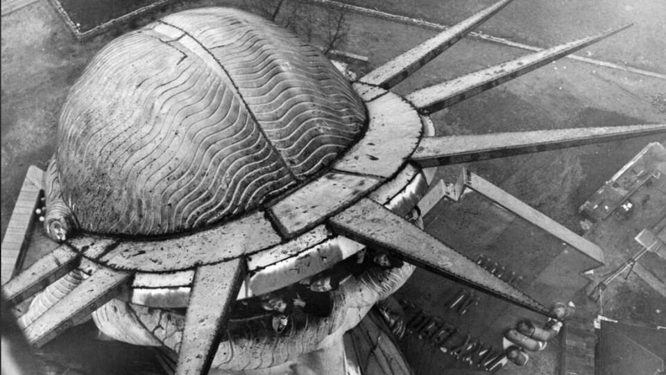Statue of Liberty: NYC’s timeless icon in photos