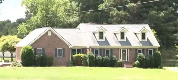 Georgia couple fights back after home sold with forged deed