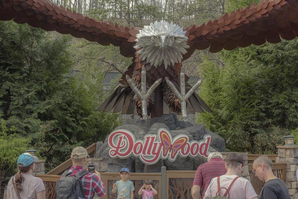 Dollywood Beats Disney?!