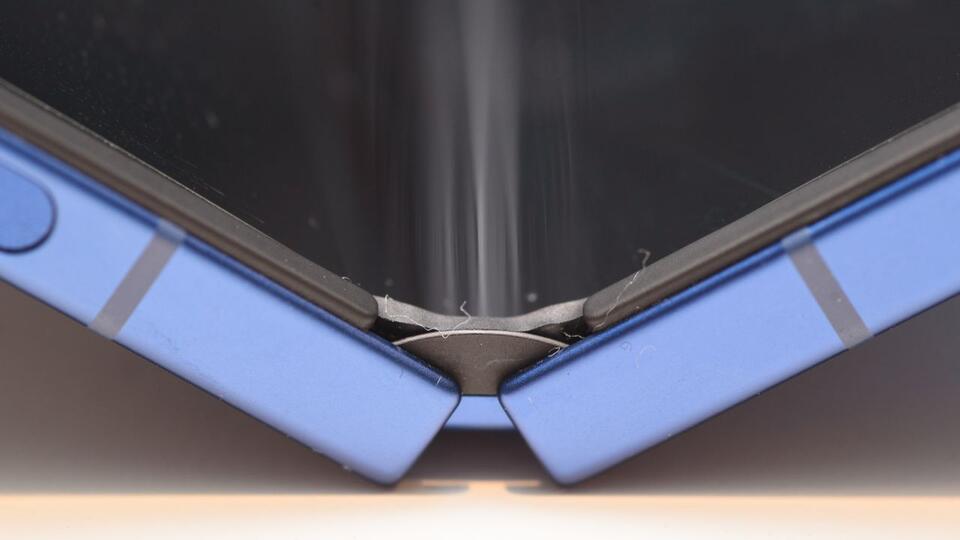Is the Galaxy Z Flip 7 Really That Tough?