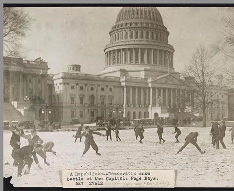 Yankee Stadium’s Wild 1923 Debut! ⚾️