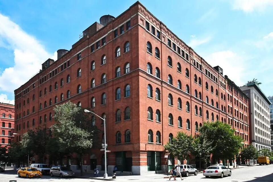 Inside Jake Gyllenhaal’s $14M Tribeca move