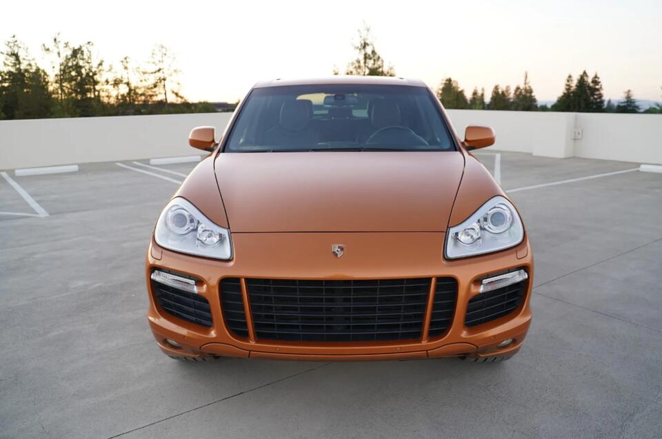 Manual V8 Porsche SUV? Yes, Please!