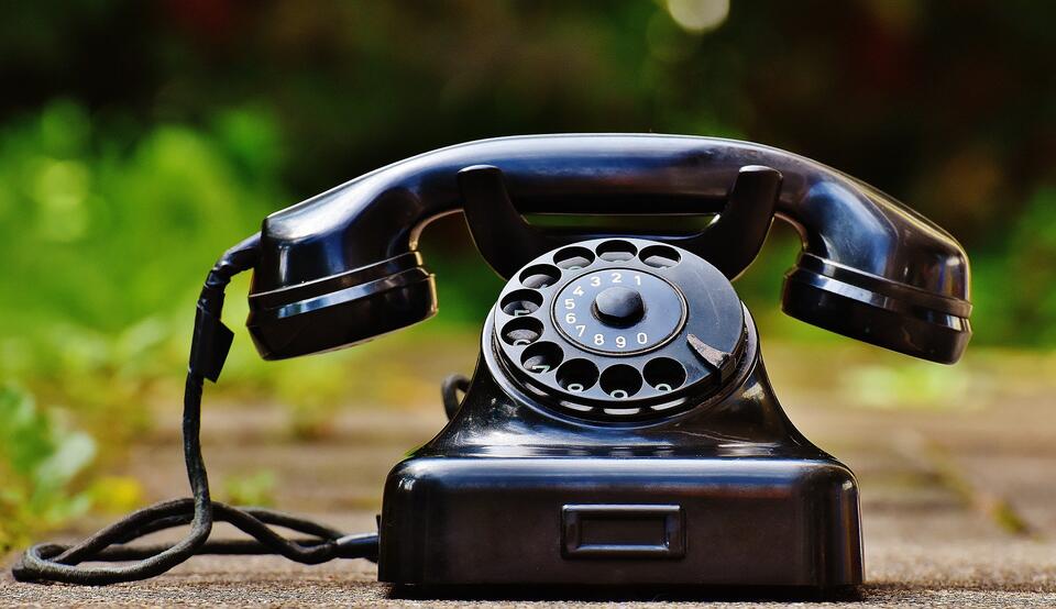 Why Gen Z Is Obsessed With Retro Tech
