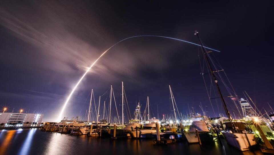 SpaceX vs ULA: Who’s Winning the Satellite Race?