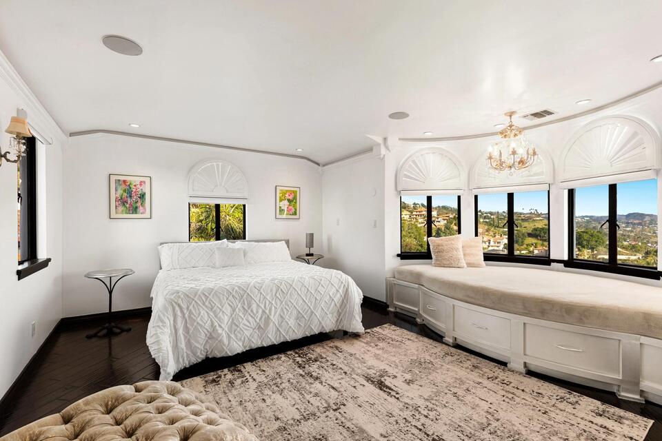 Take a peek inside Mario Lopez’s Glendale gem