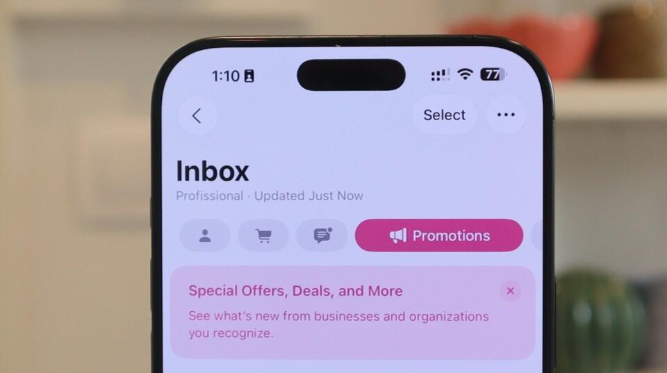 iOS 26 Beta 5: Is Apple Playing It Too Safe?