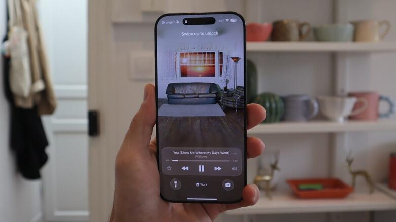 iOS 26 Beta 5: Is Apple Playing It Too Safe?