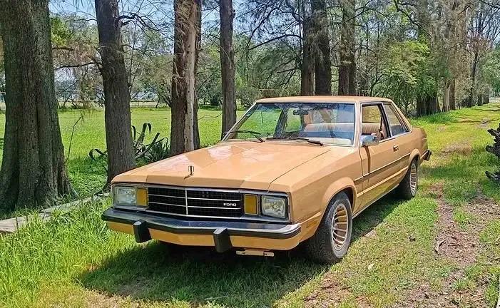 Rare Ford Fairmont turns heads in Los Mochis