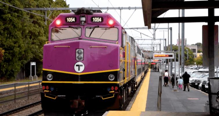 Major MBTA delays hit Franklin/Foxboro Line