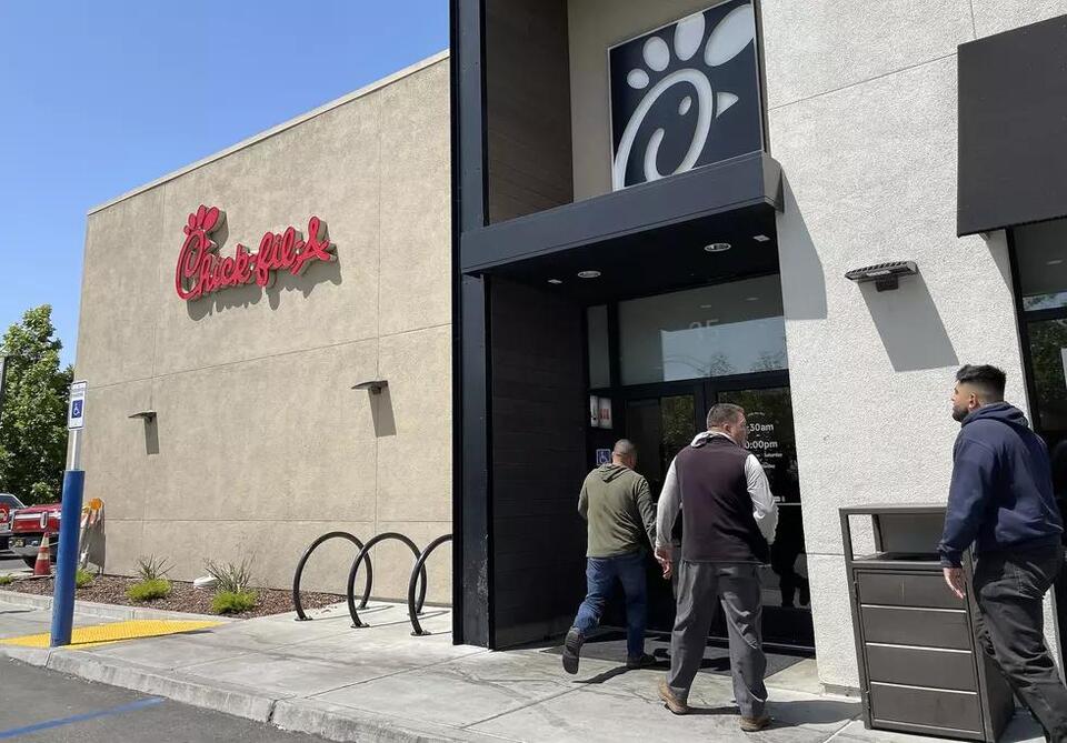 Kalamazoo’s Chick-fil-A: Excitement or traffic chaos?