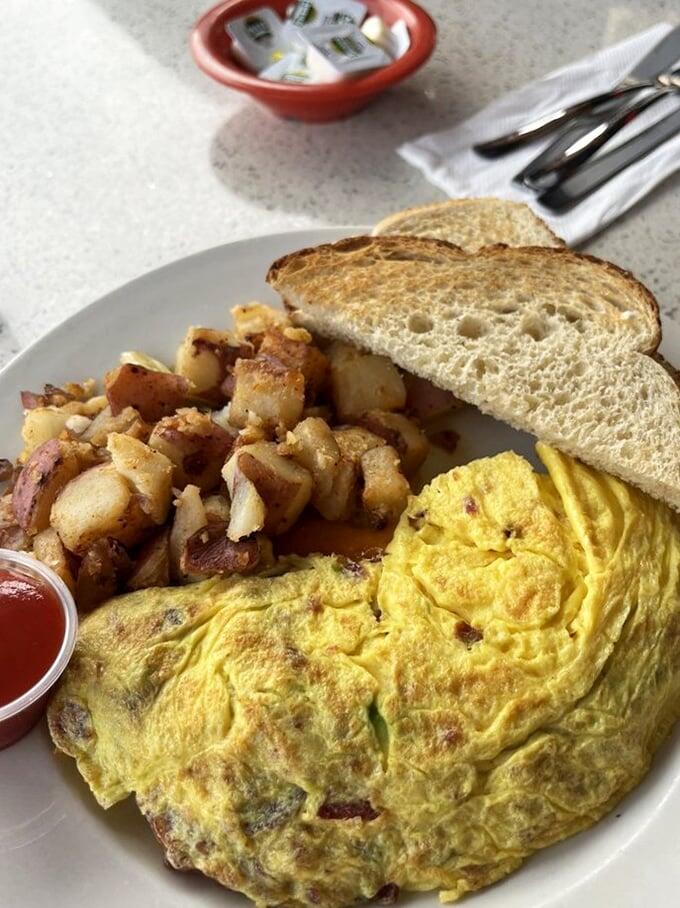 Why Ronnie’s Diner is LA’s breakfast secret