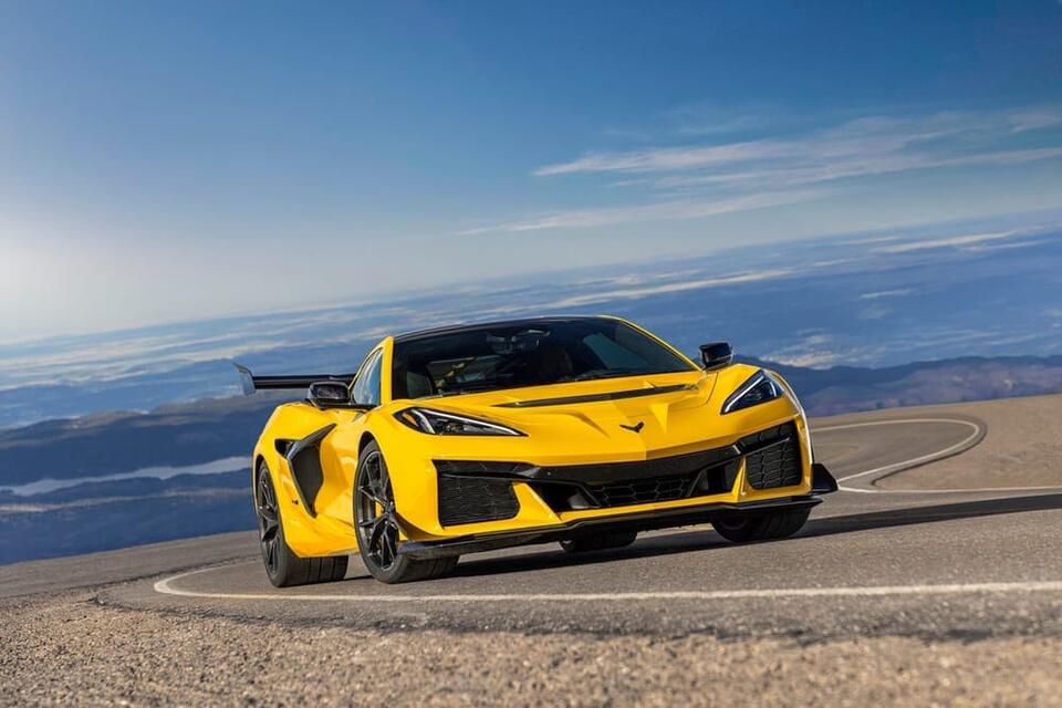 Corvette Z06s Are Suddenly a Steal!