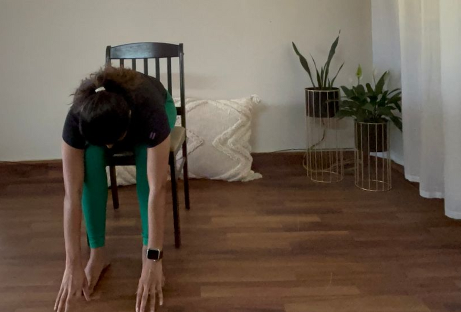 stop slouching: 3 desk stretches to relieve pain
