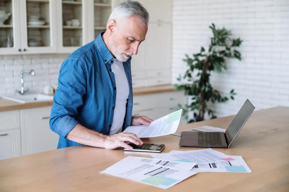 Venmo & PayPal: Why You Might Owe Taxes Soon