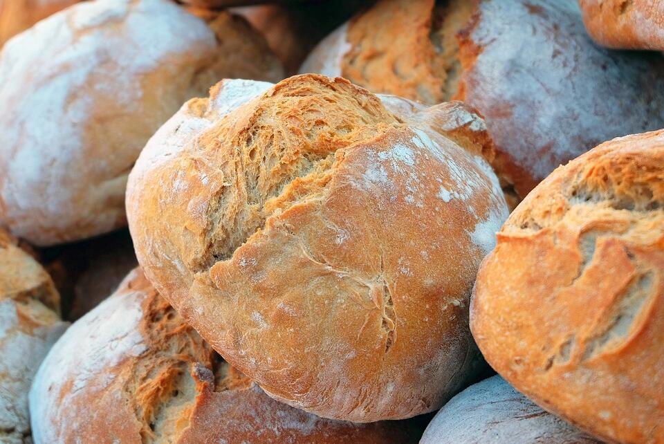 Bread: Secret Mood Booster or Energy Zapper?