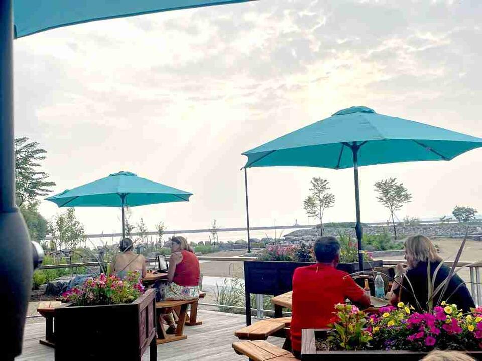 Wilkeson Pointe’s new food spot is a hit