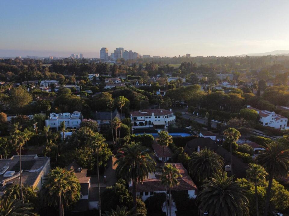 Why Even Billionaires Are Cutting Mansion Prices