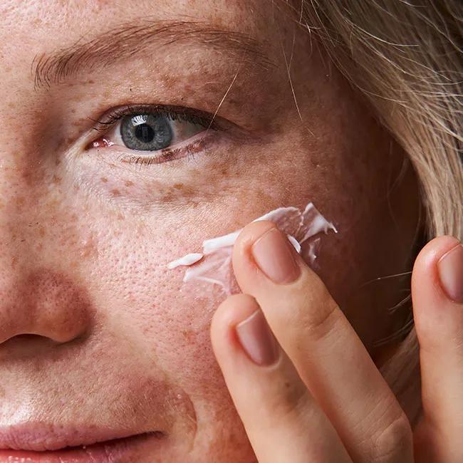 Sunscreen Drama: Is Your SPF Aging You?