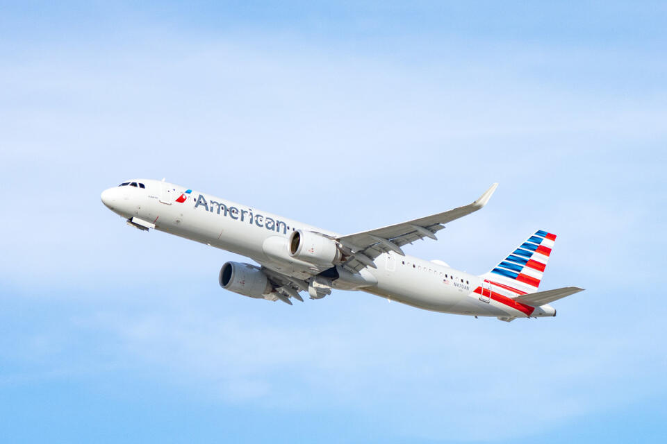 American Airlines Drops New Euro Routes!
