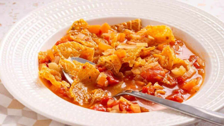  the slow cooker saved my sanity (and my dinner plans) 🕰️🍲