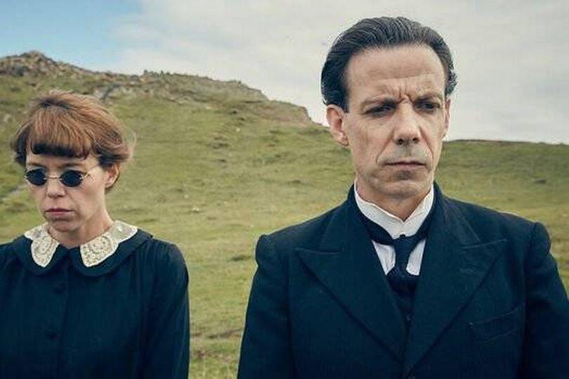 Agatha Christie Adaptation Sparks Debate 🔍