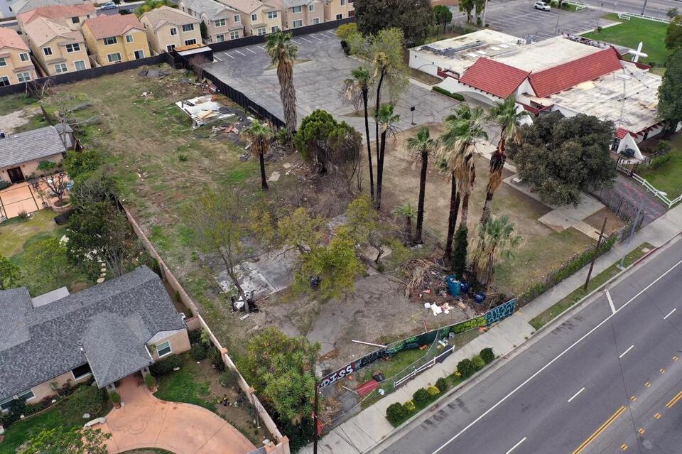 Kanye’s wild real estate fire sale in LA