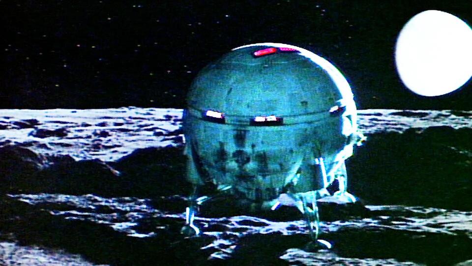 Space Life? Not As Easy As Elon Says
