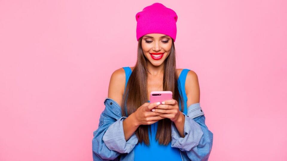 Is One-Click Buying Ruining Our Budgets?