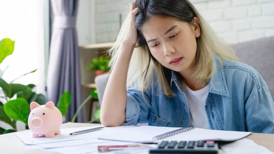 Is One-Click Buying Ruining Our Budgets?