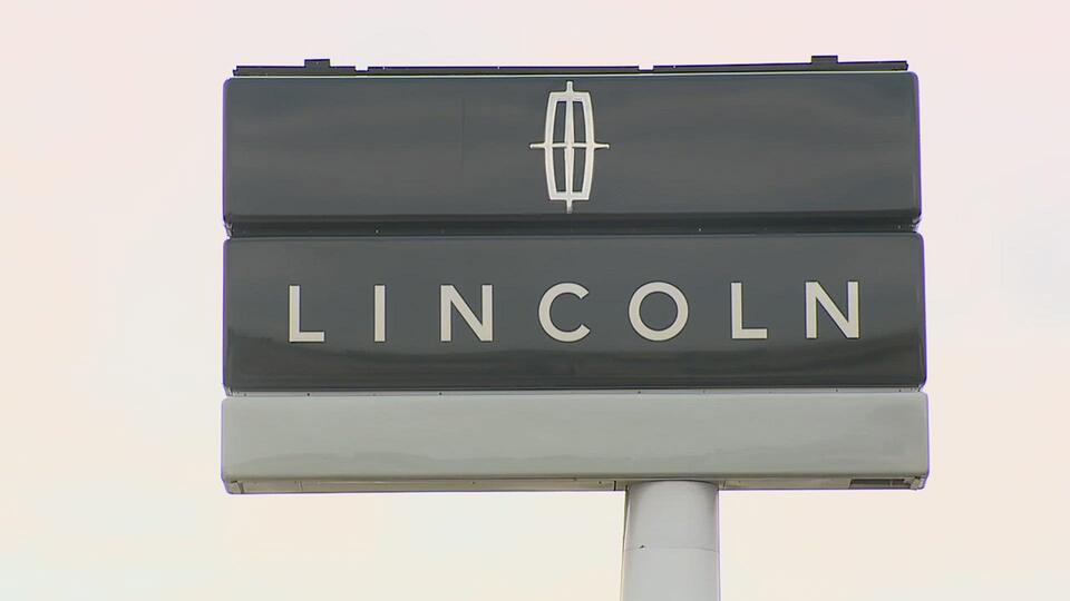 Davenport’s Patriot Lincoln closes overnight