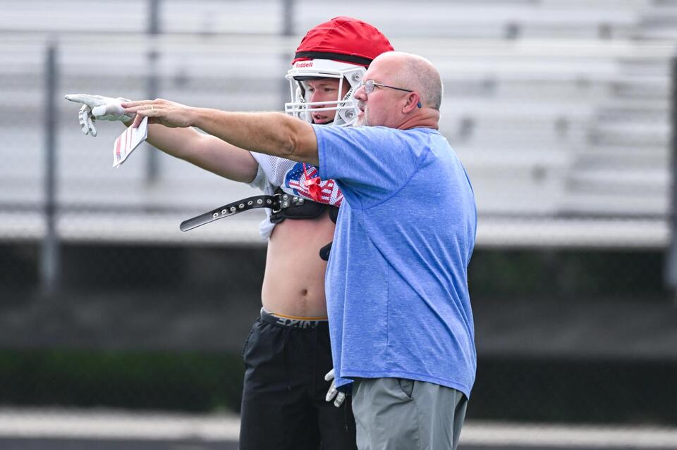 Coaching legends return to Bloomington football