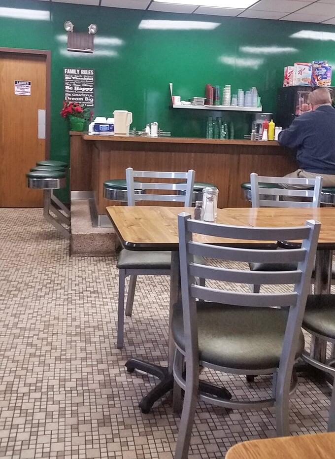 Cleveland’s best pho is hiding in plain sight