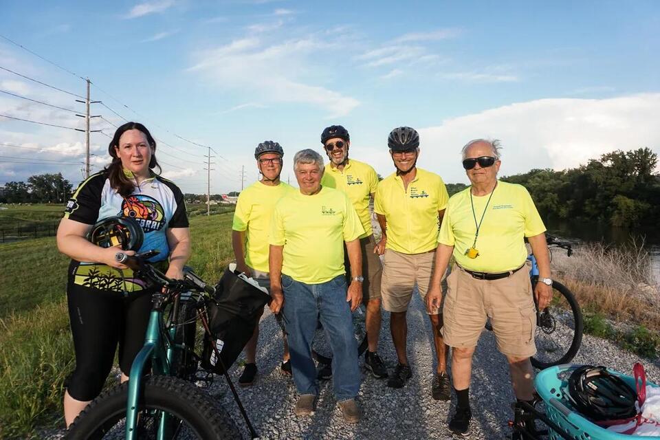 Des Moines’ burrito bikers spread radical kindness