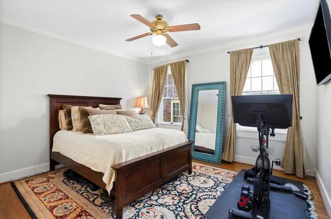 Step inside this Fort Worth Craftsman gem