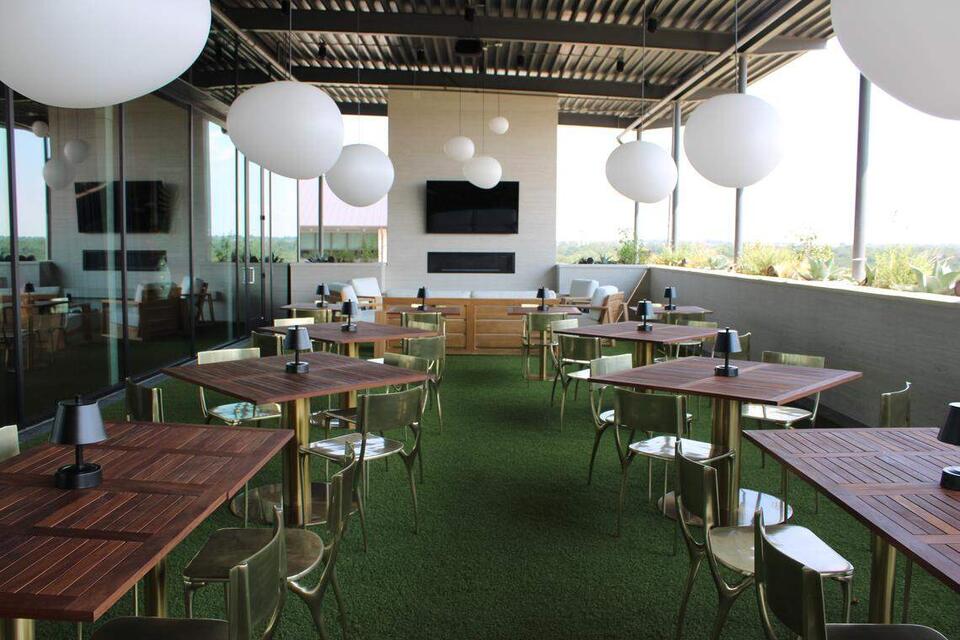 Step inside Fort Worth’s retro-chic Mont