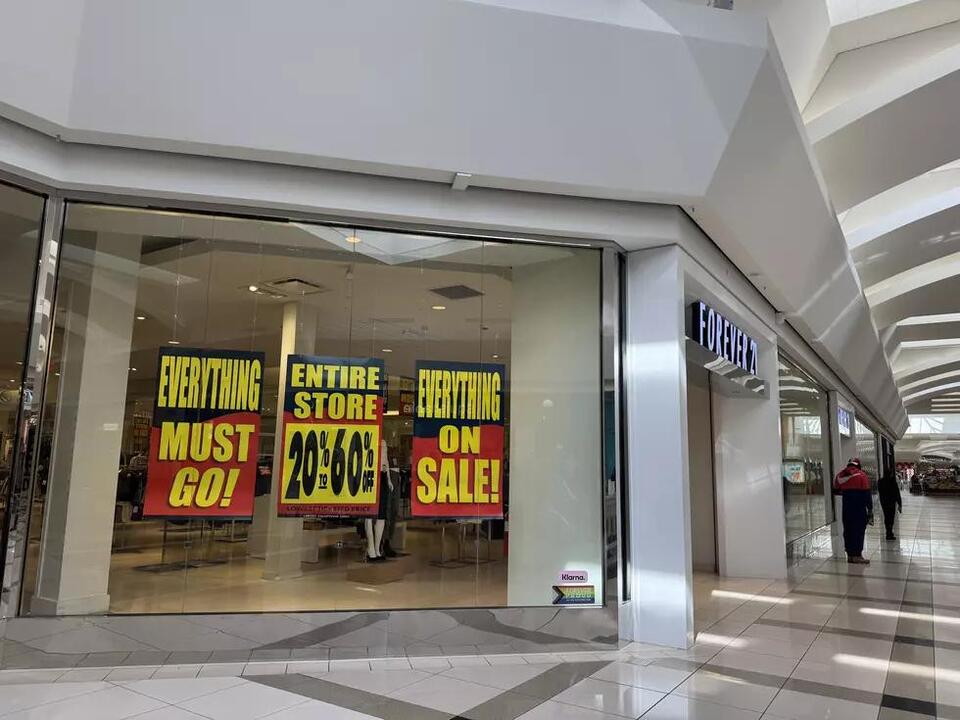 Woodland Mall’s Icing store closing for good