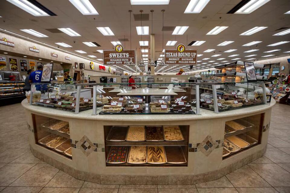 Buc-ee’s brings its next mega stop to Monroe County