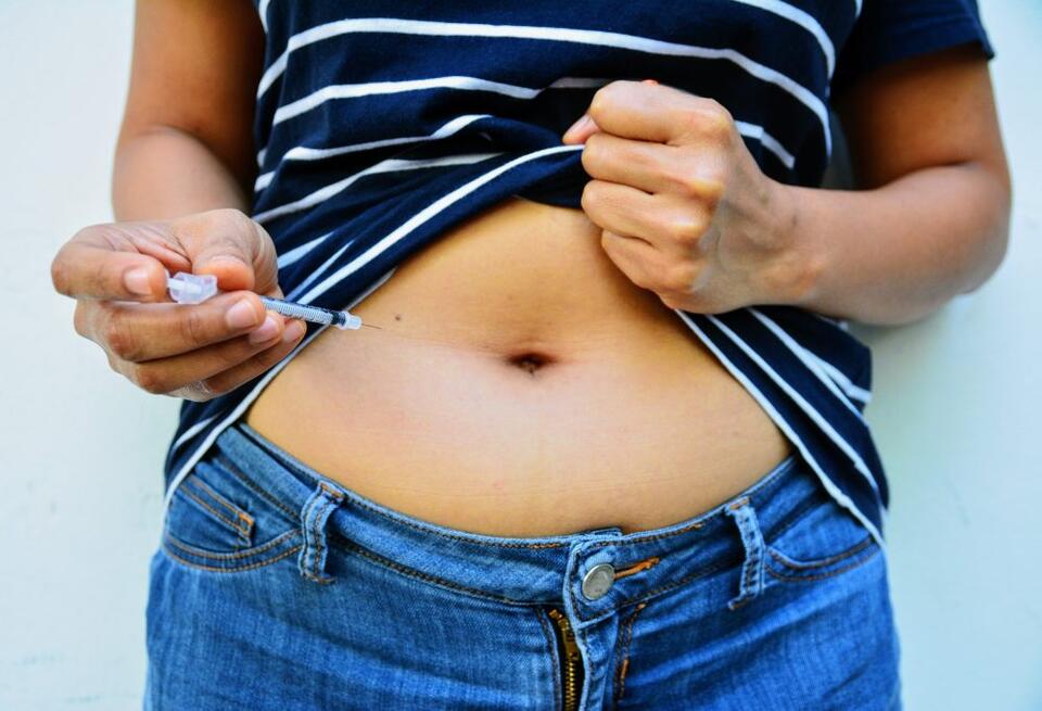 Weight-Loss Shots: The New Dinner Table Drama