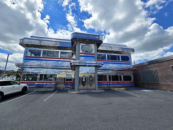 Wilmington’s Goobers Diner: Fried chicken dreams