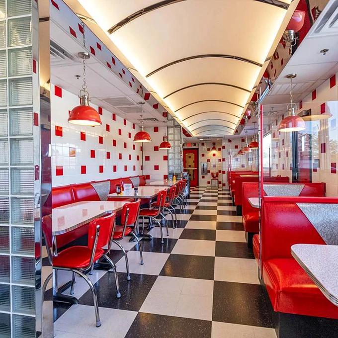 Wilmington’s Goobers Diner: Fried chicken dreams