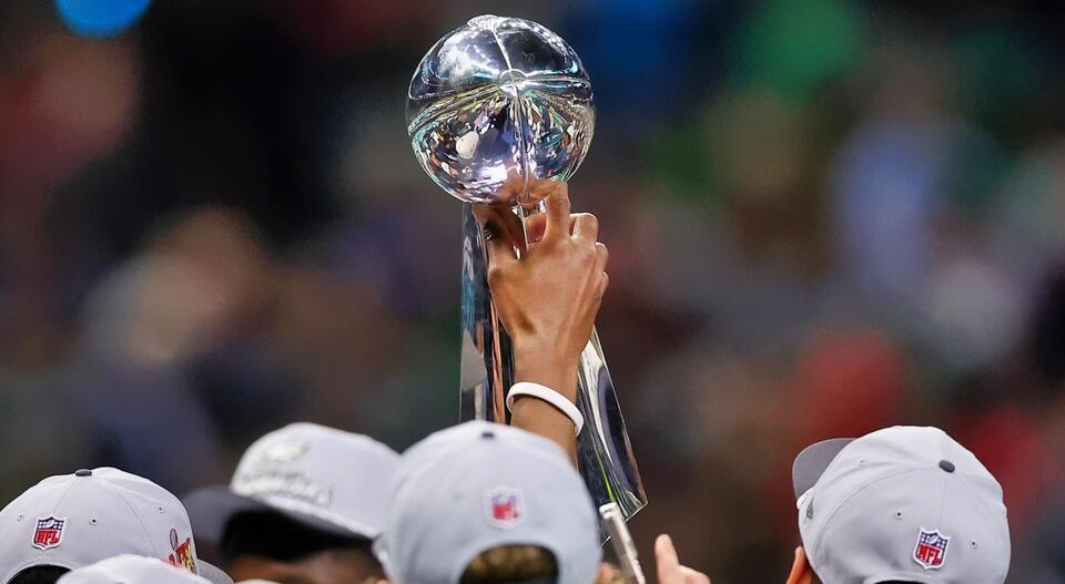Bills Mafia: Super Bowl Favorites at Last?