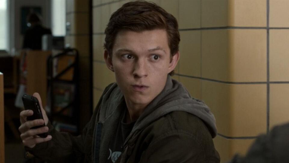 Would You Survive Nolan’s No-Phone Set?