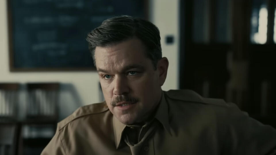 Would You Survive Nolan’s No-Phone Set?