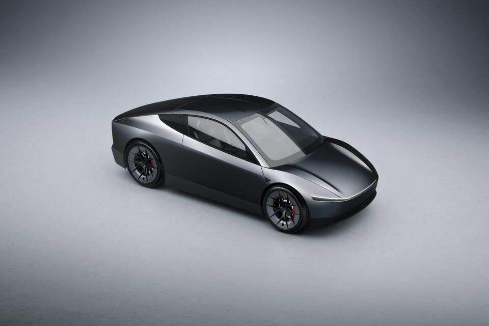 Tesla’s New ‘Indestructible’ Wheels?!