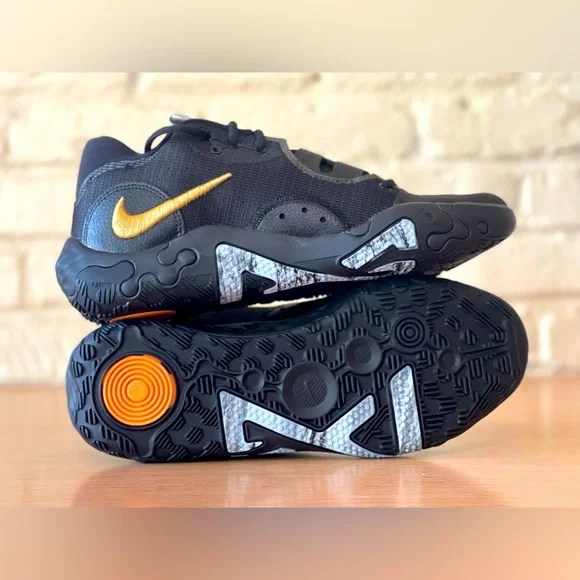 Sneaker Spotlight: Nike PG 6 “Black Metallic Gold”