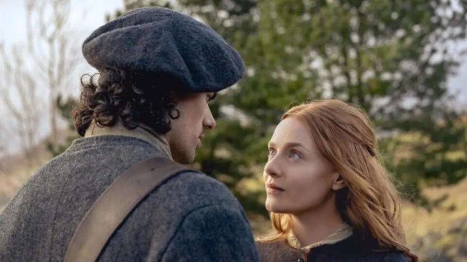 Are Brian & Ellen Outlander's New Power Couple? 💥